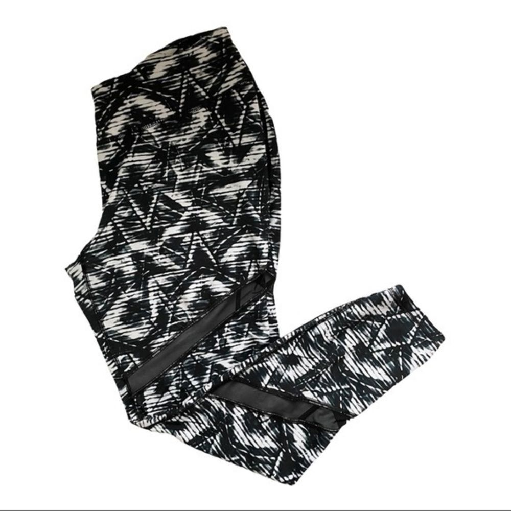 Old Navy Plus Active‎ Leggings - Size XXL